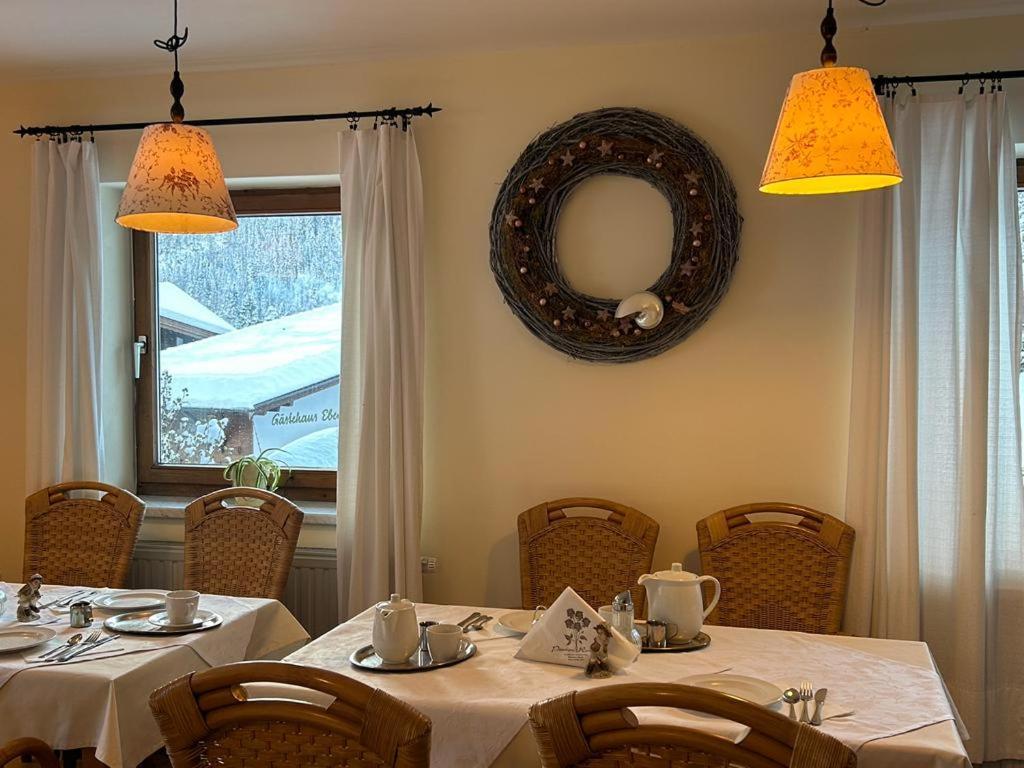 Pension Rosenegg Finkenberg Bagian luar foto